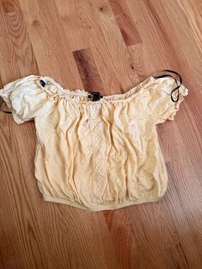 Women’s Yellow Crop Top